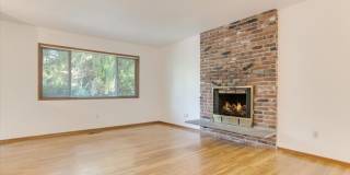Charming 3 bedroom 3 bathroom house in Tigard! Gallery 6