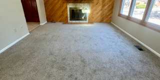 4 Bedroom Home in Villa Loma-Available NOW Gallery 4