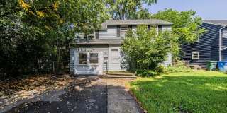 Beautiful 3 Bedroom, 2 Bathroom Home – Walking Distance to Strong Memorial Hospital, U of R, and College Town Gallery 1