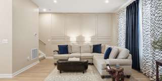 18359 MOSS GARDEN Road Gallery 19