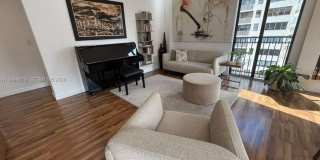 711 Biltmore Way Gallery 4