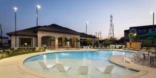 Prose Vista West Gallery 16