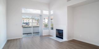 Vista Del Lago Gallery 19