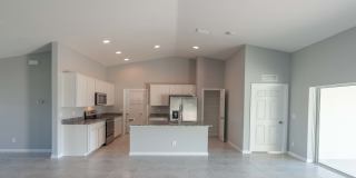 1222 Ne 10th St Gallery 2