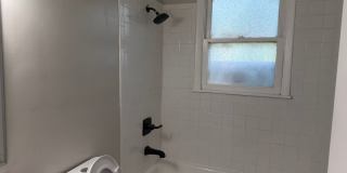 3br 2bth hr 1cr garage fenced in back yard Gallery 19