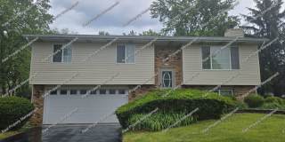 Three Bedroom Bi-Level Gallery 1
