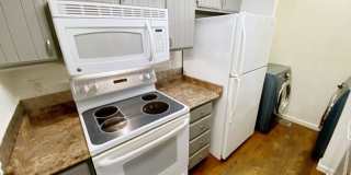 South Anchorage Condo with Balcony, Garage, and Laundry in unit! Gallery 40