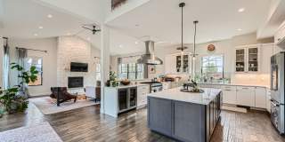Refined Boulder Living - Furnished 5BDR Gem Gallery 1