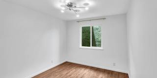 Noe Valley/Dolores Heights: Luxury Condo w/ Expansive Private Deck & 2 Car Parking Gallery 29