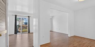 2430 SUN VALLEY Circle Gallery 14