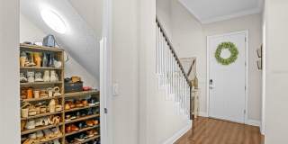 207 S MOODY Avenue Gallery 26
