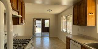 Charming Joshua Tree Village Home Gallery 7