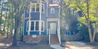 Cute cul-de-sac home in Woodcroft! Gallery 3