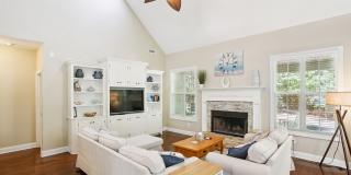 728 Gittings Avenue Gallery 7
