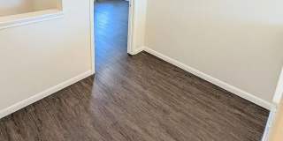 Room in 3 Bedroom Home at Phillips St Gallery 31