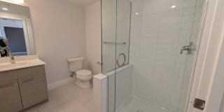 Luxurious, Renovated Allston 2-Bed/2-Bath Gallery 16
