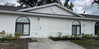 5045 SE Primrose Way Gallery 1