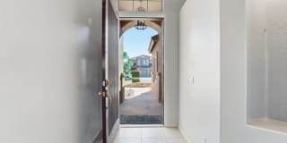 Beautiful Single-Level Home with Private Pool – Prime Arrowhead Location! Gallery 6