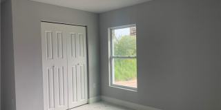 3211 43 St SW Gallery 12