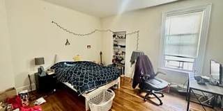 Renovated 4 Floor 5 Bed/2 Bath Fenway Townhouse on Hemenway for September 1st Gallery 10