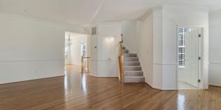 4801 PORTSMOUTH Road Gallery 8