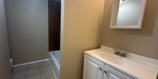 3 Bed 2.5 Bath Condo Off NW Expressway 3 Bed 2.5 Bath Condo Off NW Expressway Gallery 26