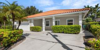 1837 SW 24th Ter Gallery 1