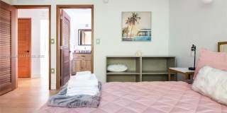 524 Oleander Dr Gallery 32