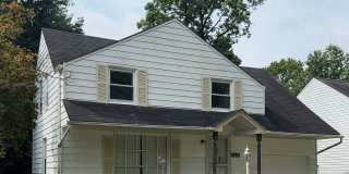3BD 1.5 BA nicely updated home Gallery 1
