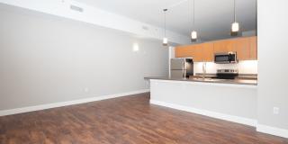 Metro on Granby Apartments Gallery 37