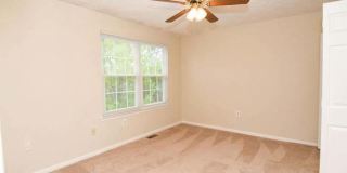 3292 Huntington Circle Gallery 3