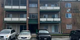 Cozy 3 Bedroom 1 Bathroom Condo- Conveniently Located at DC line Gallery 3