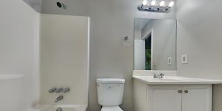 2093 Drake Court Gallery 10