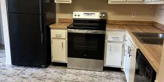 901 Hickory Street - 203203 Gallery 1