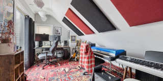 2531 W Lyndale Street Gallery 8