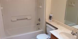 3 Bedroom Home in Hilltop Area Gallery 10