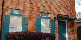 Townhome close to everything on Bayou Trace off Jackson St Gallery 1