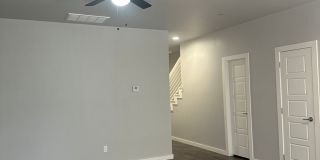 3 bedroom, 2.5 bathroom, 1 car garage Gallery 15