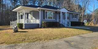5012 Suwanee Dam Road Gallery 1