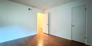 Renovated 2 Bed/1.5 Bath Townhouse in Park Pacifica with GARAGE! Renovated 2 Bed/1.5 Bath Townhouse in Park Pacifica with GARAGE! Gallery 27