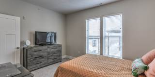 The Bungalows on the Lake - The View Gallery 340