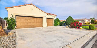42217 Whisper Rock Street Gallery 2