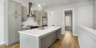 1293 Longreen Terrace NW Gallery 7