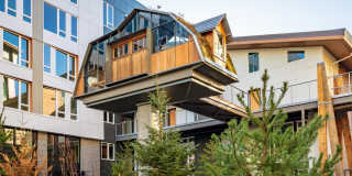 Sitka Gallery 69