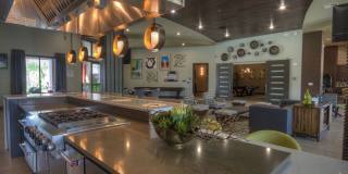 The Strand Gallery 22