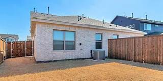 229 Griffith Drive Gallery 26