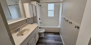 4213 Spokane Avenue - Right Gallery 11