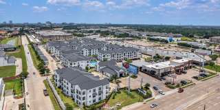 The Peri on Westheimer Gallery 23