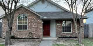 Updated 3-bed 2-bath 2-car in SW Moore Gallery 1