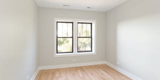 2237-41 N Bissell Gallery 1